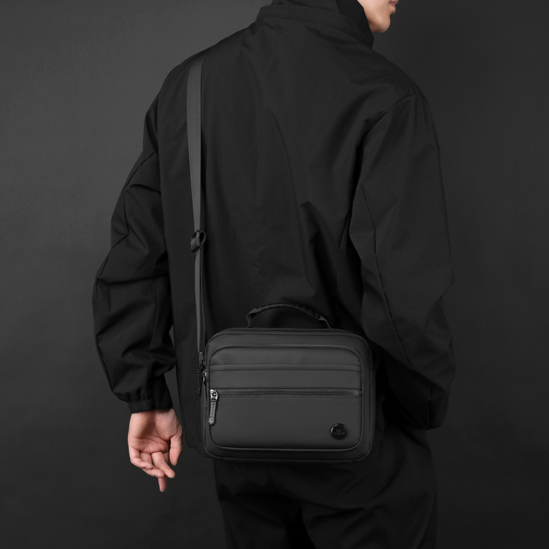 Lightweight Nylon Crossbody Ba - Cycling Commute Essentials recensie en prijs