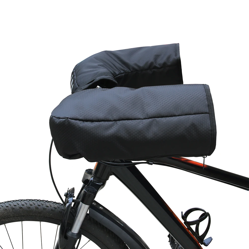 Reflective Handlebar Mittens 1 - Commuting On Mountain Bike recensie en prijs