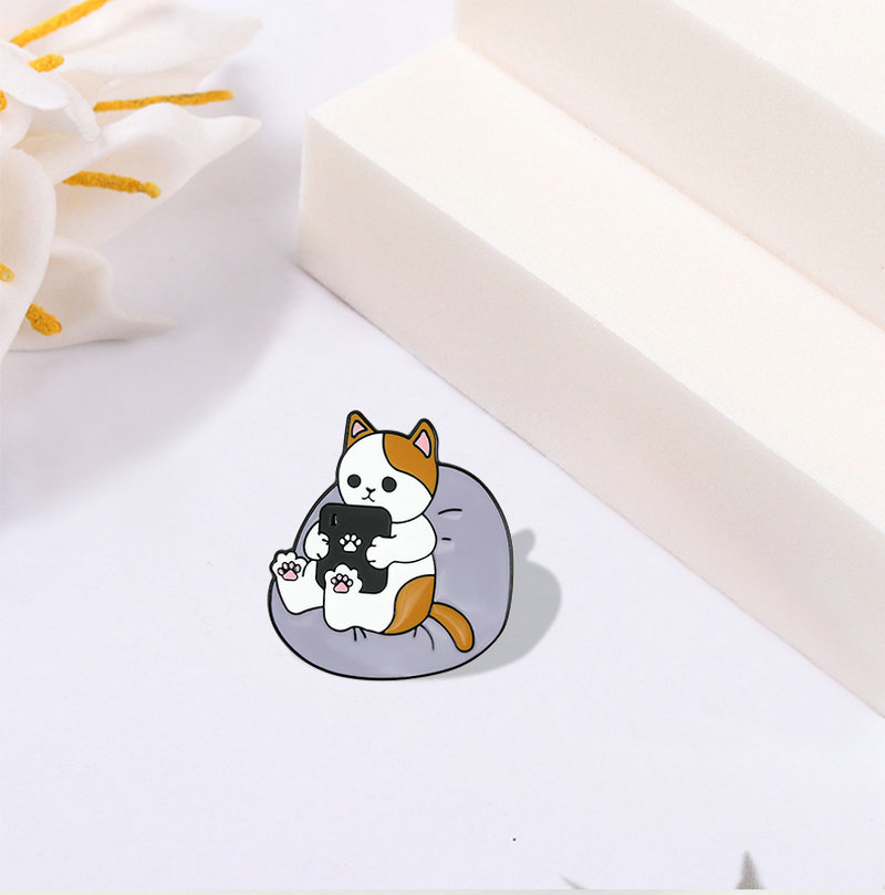 Funny Cats Enamel Pin Custom C - Cycling Commute Bag recensie en prijs
