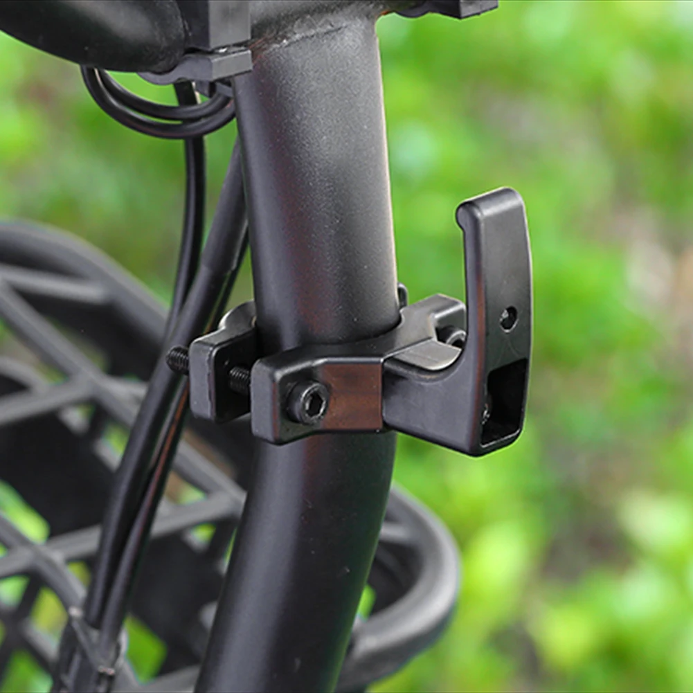 Hooks Motorcycle Helmet Access - Cycling Commute Bag recensie en prijs